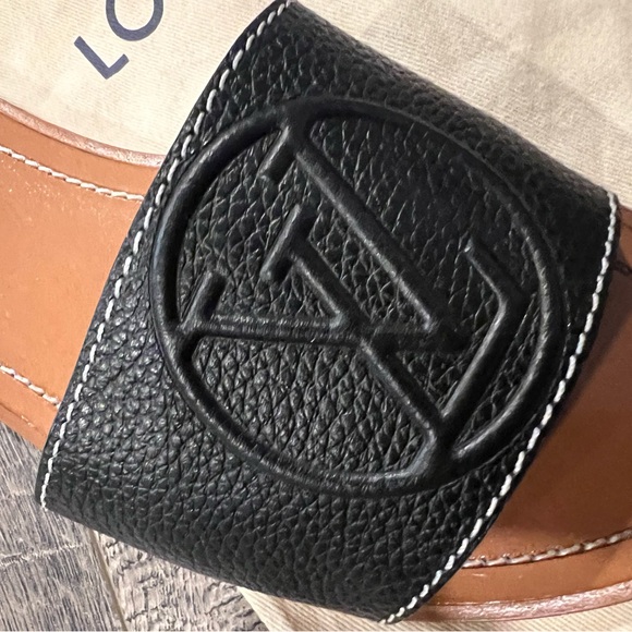 Louis Vuitton Leather Slides Sandals - Picture 2 of 8